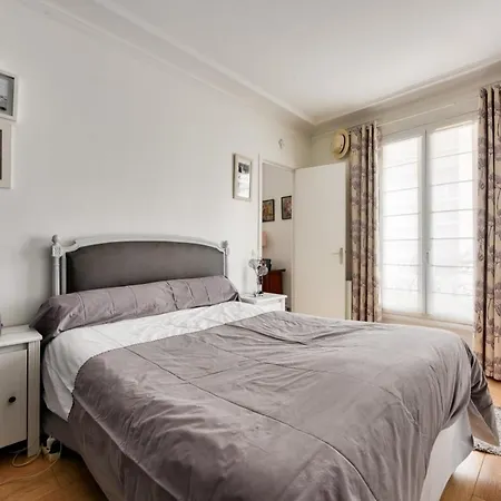 Charming For 4 In Arc De Triomphe - 17th Arrondissement *